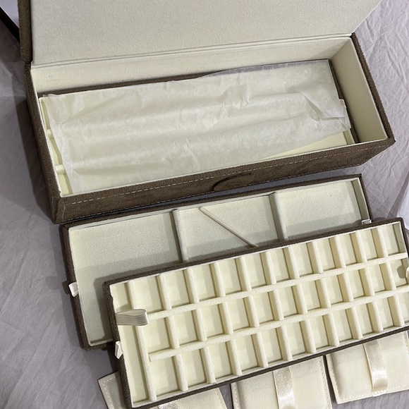 PANDORA  JEWELRY LEATHER BOX WITH 3 TRAYS - Picture 7 of 15